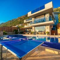 Villa Azde — 1