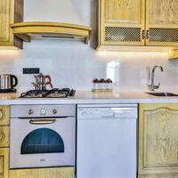 Villa Tawny — 24