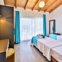Villa Tawny — 26