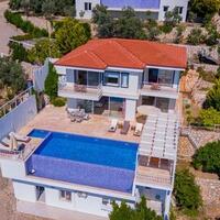 Villa Oscar — 12