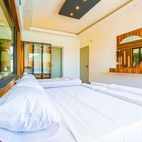 Villa Bahamas — 50