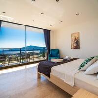 Villa Azde — 80