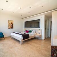 Villa Azde — 83