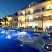 Villa Falcon Exclusive — 36