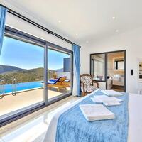 Villa Summery — 12
