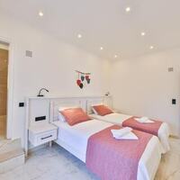 Villa Summery — 44