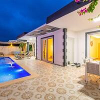 Villa Atlas — 1