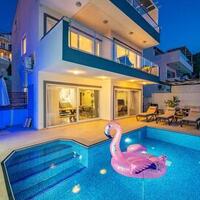 Villa Angel — 1