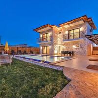 Villa Kaşlı 1 — 1