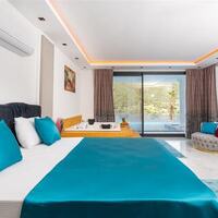 Villa Ferzan — 4