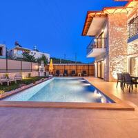 Villa Kaşlı 1 — 10