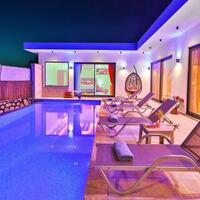 Villa Cancan — 1