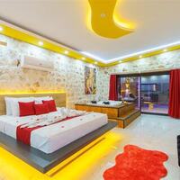 Villa Mira Queen — 41