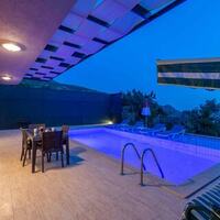 Villa Heves — 10