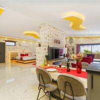 Villa Mira Queen — 67