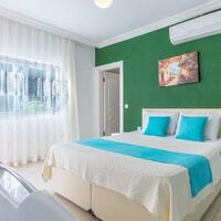 Villa Heves — 21