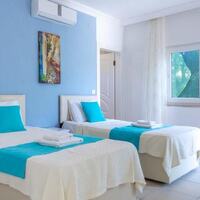 Villa Heves — 38