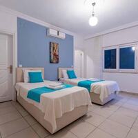 Villa Heves — 46