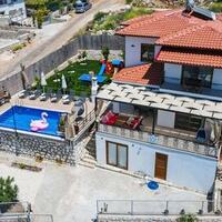 Villa Daphne — 6