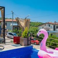 Villa Daphne — 16