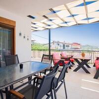 Villa Daphne — 35