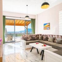 Villa Topaz — 33