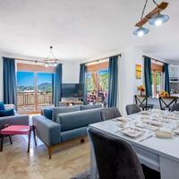 Villa Daphne — 43