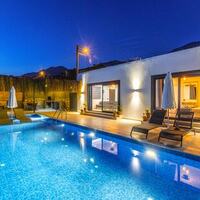 Villa Lambuka — 4