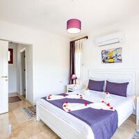 Villa Daphne — 59