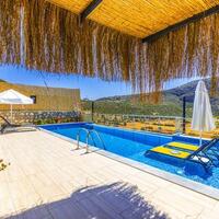 Villa Lambuka — 9