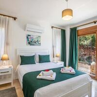 Villa Daphne — 75