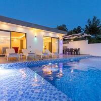 Villa Derya İslamlar — 1