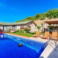Villa Akbaş 1 — 3