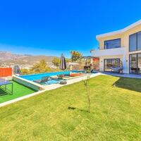 Villa Glass House — 4