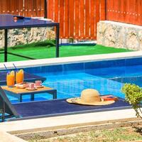 Villa Glass House — 5