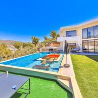 Villa Glass House — 13
