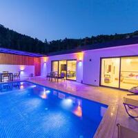 Villa Ayaz Duo — 2