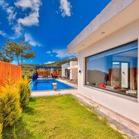 Villa Karnaval — 9