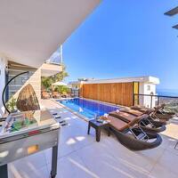 Villa Parle — 4