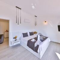 Villa Parle — 70