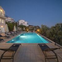 Villa Abis — 8