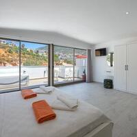 Villa Orange — 42