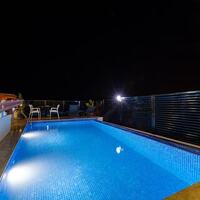 Villa Nuri — 9