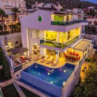 Villa Everes — 17