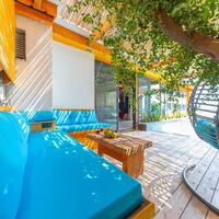 Villa Dacron — 32