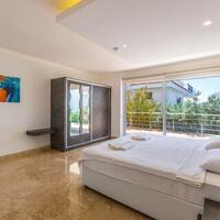 Villa Everes — 38