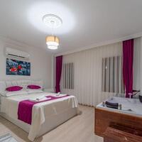 Villa Nuri — 42