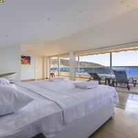 Villa Everes — 64