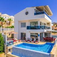 Villa Everes — 99