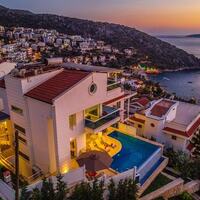 Villa Everes — 105
